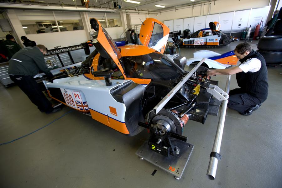 Детали создания Aston Martin LMP1 2008 года  (фото 93 из 97)